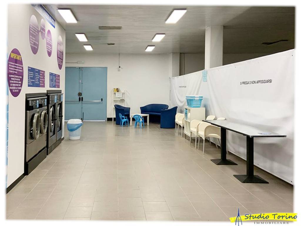 negozio in affitto a Chivasso