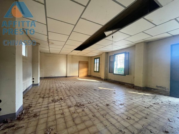 locale di sgombero in affitto a Chivasso