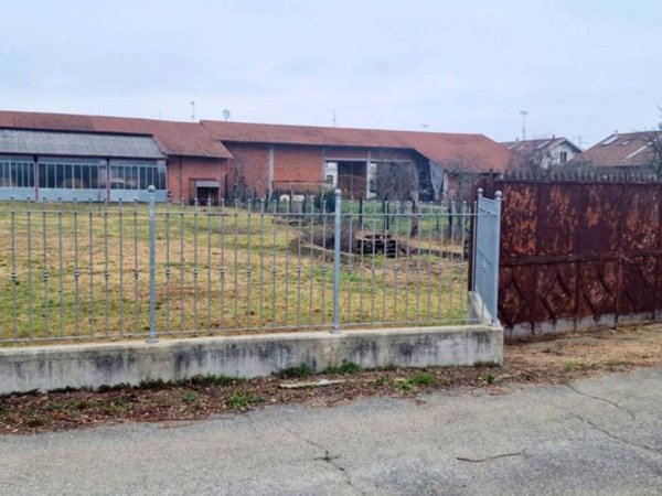 terreno agricolo in affitto a Chivasso in zona Torassi