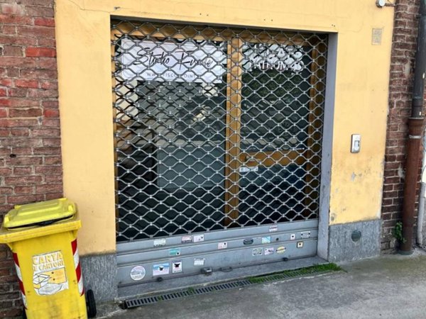 negozio in affitto a Chivasso