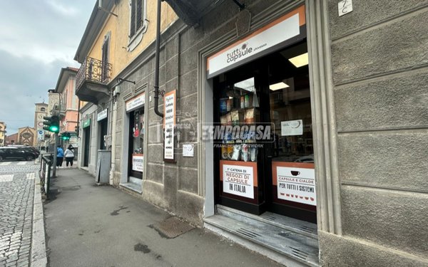 locale commerciale in affitto a Chivasso