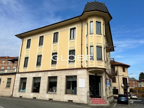 negozio in affitto a Ciriè