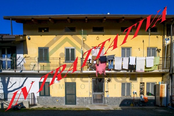 casa indipendente in affitto a Ciriè