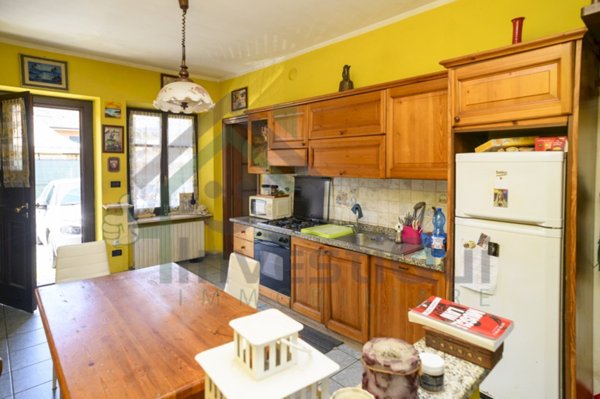 casa indipendente in affitto a Ciriè