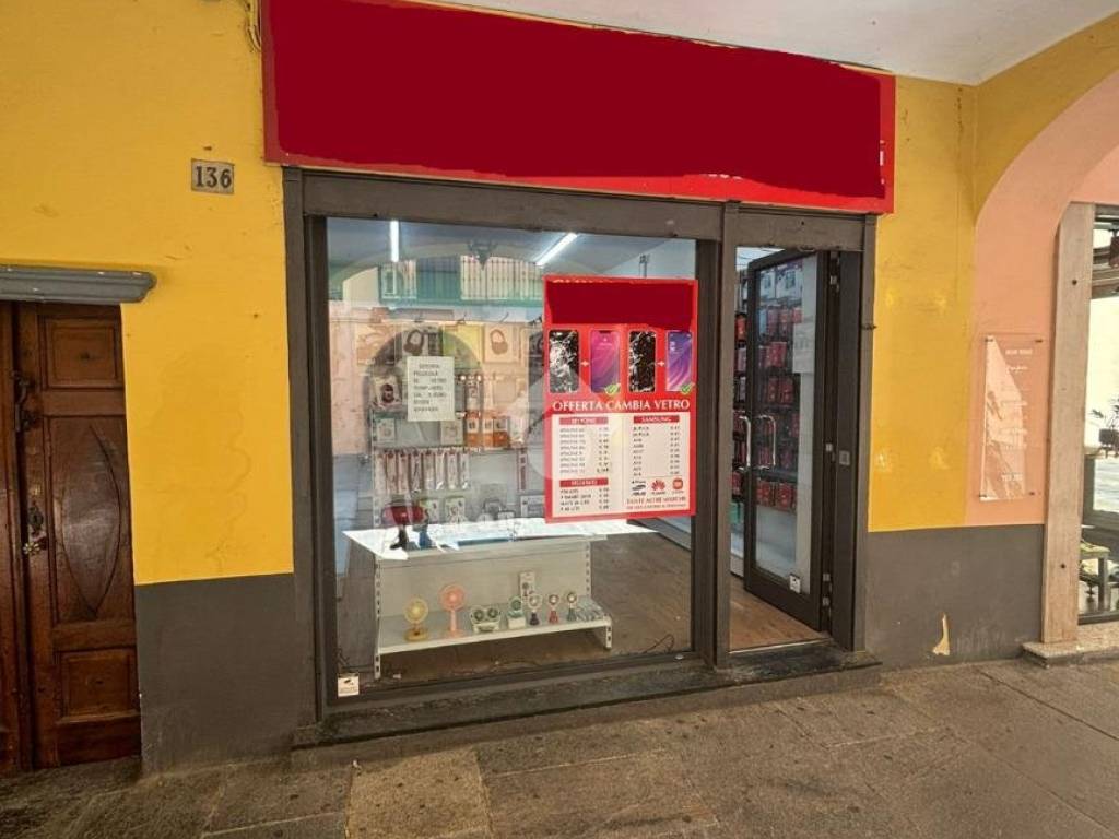 negozio in affitto a Ciriè