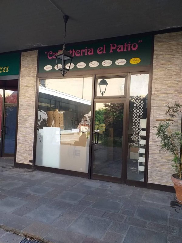 locale commerciale in affitto a Ciriè