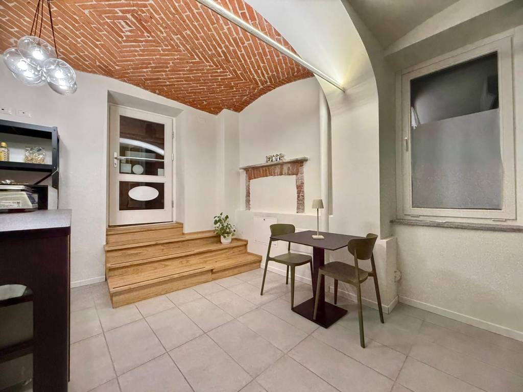 negozio in affitto a Ciriè