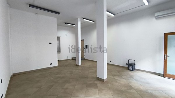 locale commerciale in affitto a Ciriè