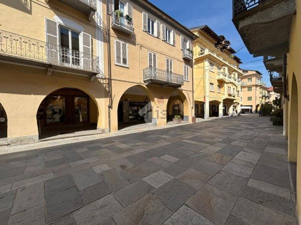 locale commerciale in affitto a Ciriè