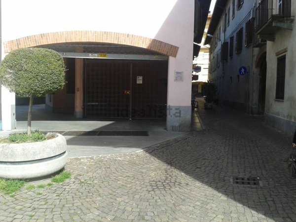 box auto in affitto a Ciriè