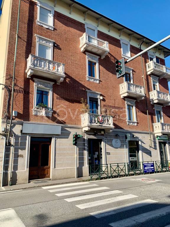 negozio in affitto a Collegno