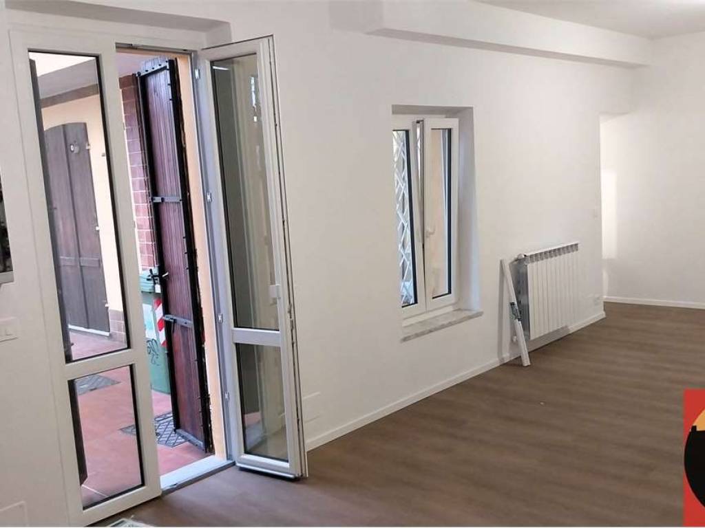 negozio in affitto a Collegno