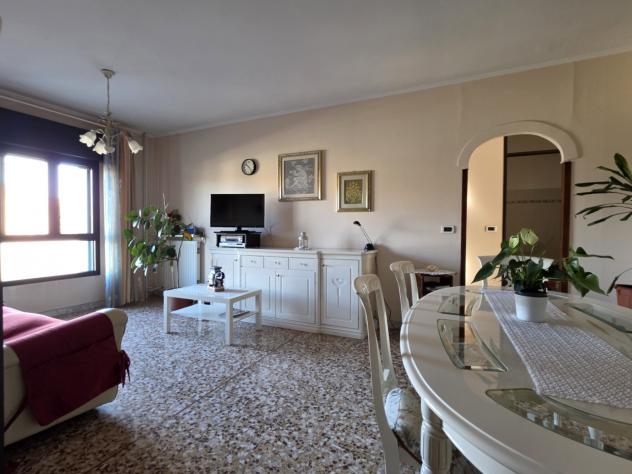 appartamento in affitto a Collegno in zona Savonera