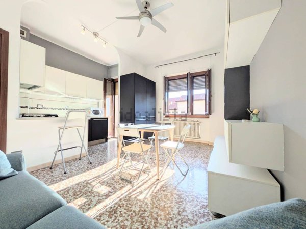 appartamento in affitto a Collegno in zona Leumann