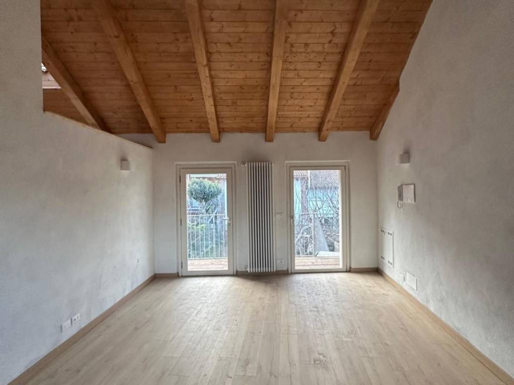 appartamento in affitto a Collegno in zona Savonera