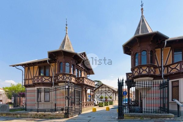 ufficio in affitto a Collegno in zona Leumann