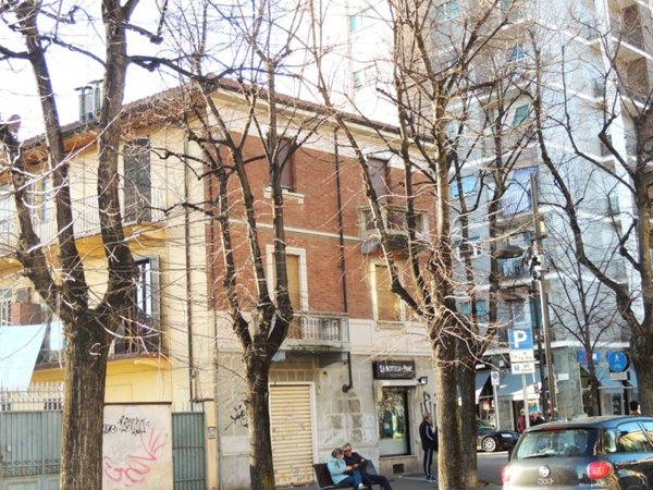 negozio in affitto a Collegno