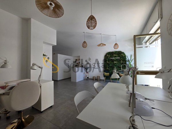 negozio in affitto a Collegno