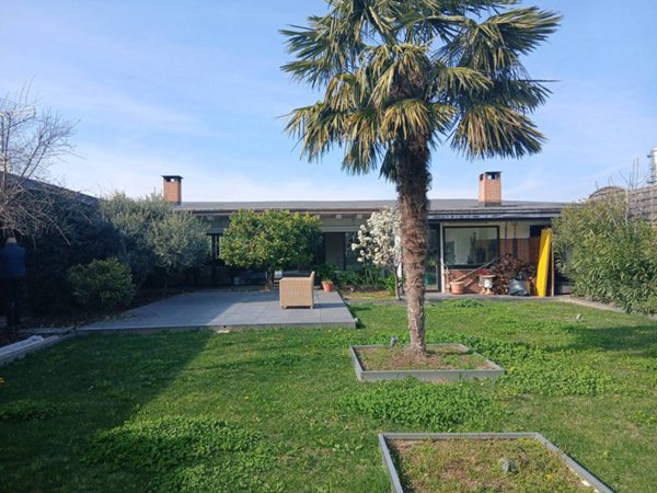 appartamento in affitto a Collegno in zona Savonera