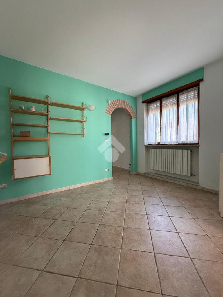 appartamento in affitto a Collegno in zona Leumann