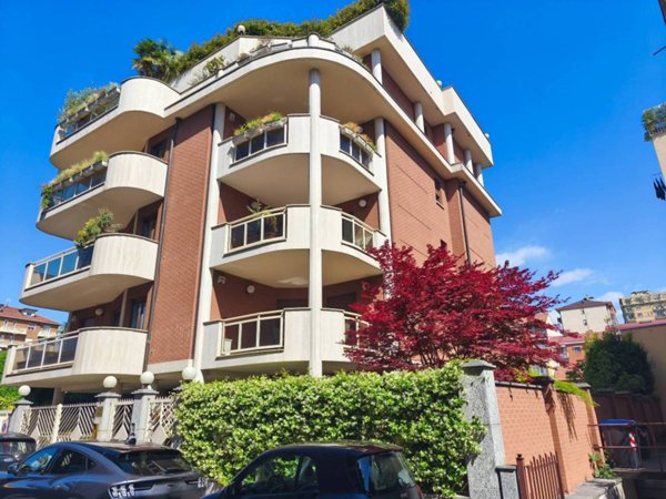 appartamento in affitto a Collegno in zona Leumann
