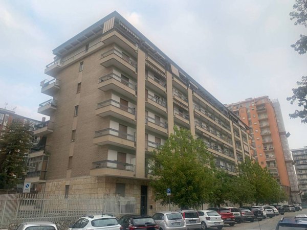 appartamento in affitto a Collegno in zona Leumann
