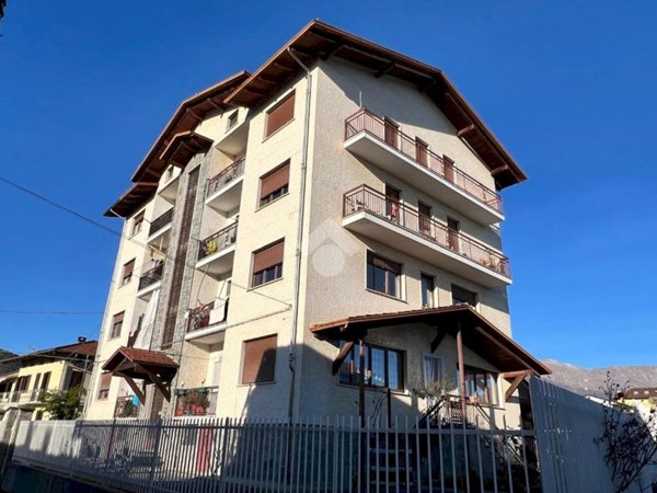 appartamento in affitto a Corio in zona Benne