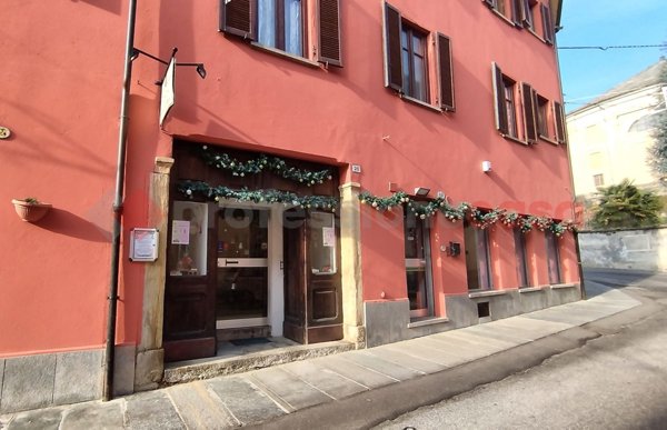 negozio in affitto a Cumiana