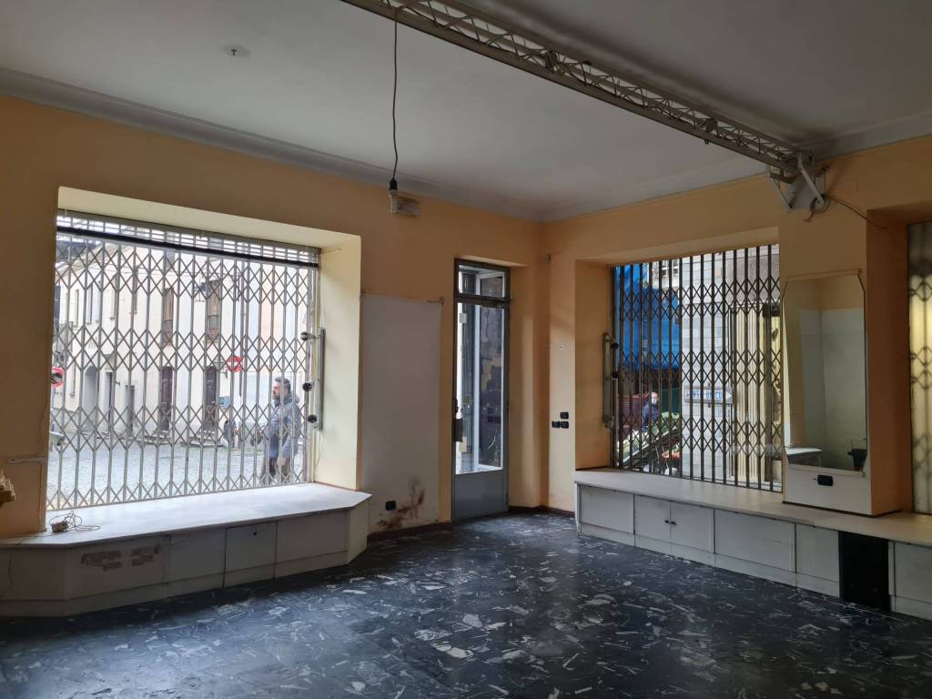 negozio in affitto a Cuorgnè