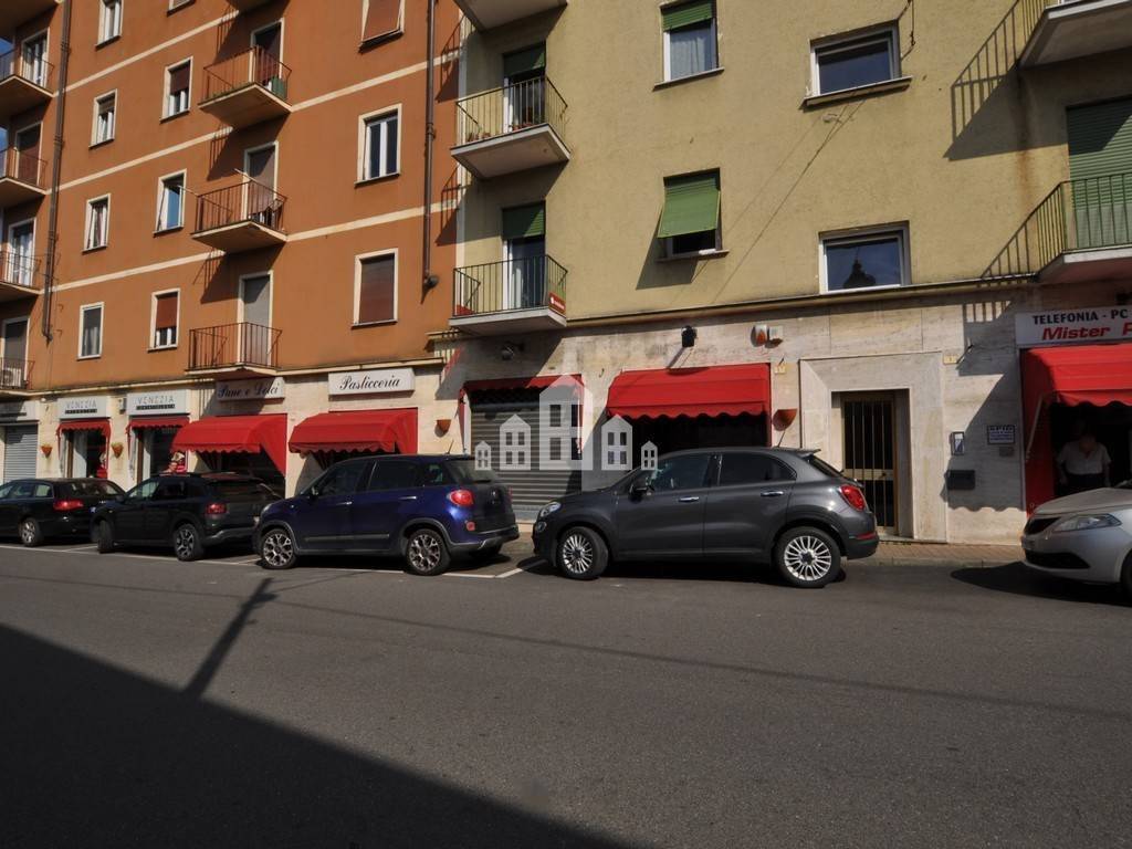 negozio in affitto a Cuorgnè