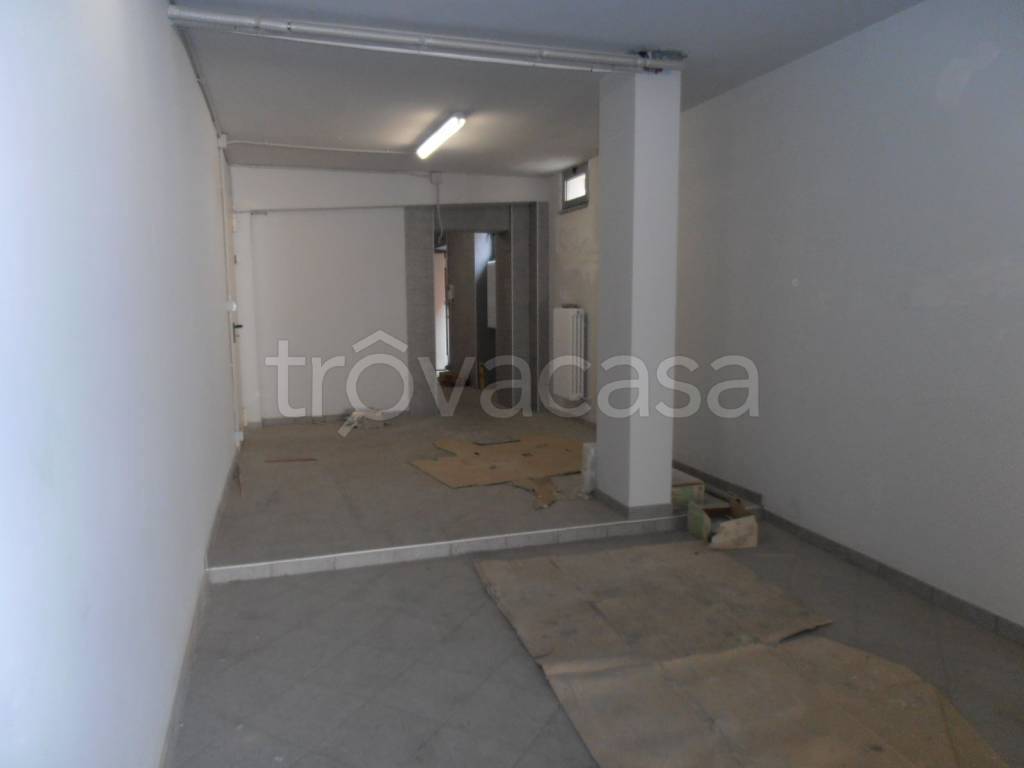 locale di sgombero in affitto a Druento