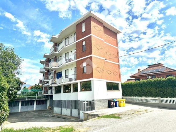 appartamento in affitto a Fiano in zona Grange