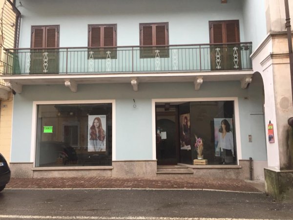negozio in affitto a Foglizzo