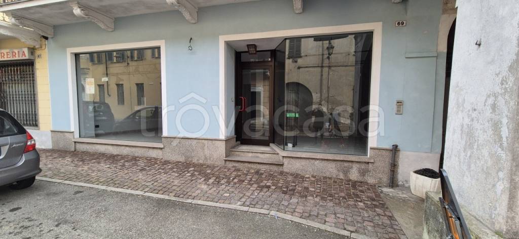 negozio in affitto a Foglizzo