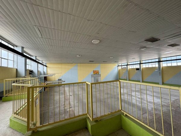 locale commerciale in affitto a Frossasco