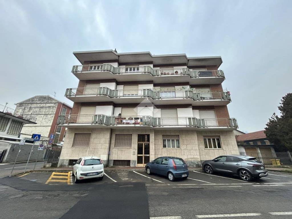 appartamento in affitto a Gassino Torinese in zona Bussolino