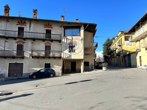 locale commerciale in affitto a Giaveno