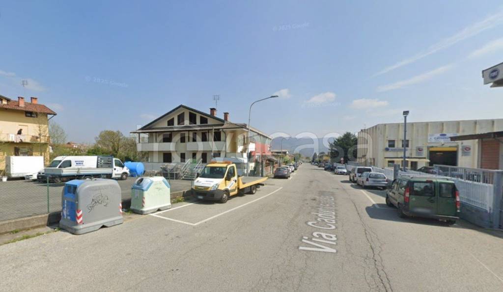 locale commerciale in affitto a Giaveno