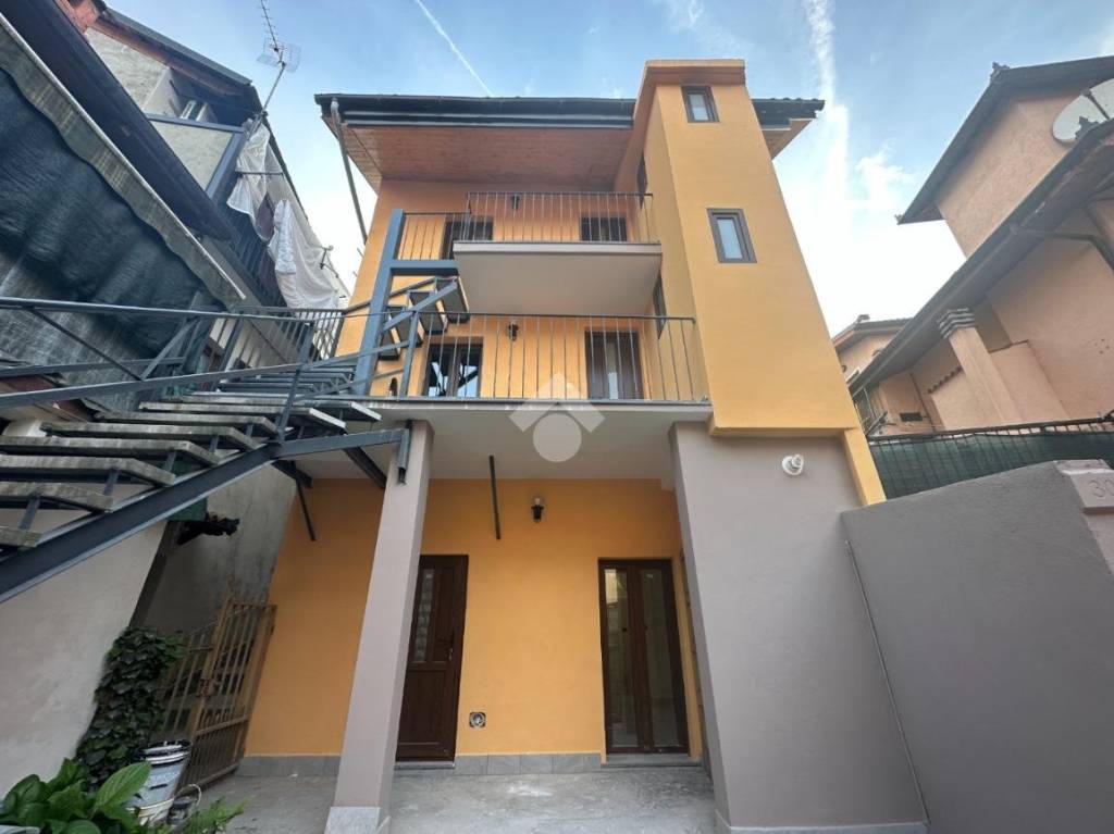 appartamento in affitto a Giaveno