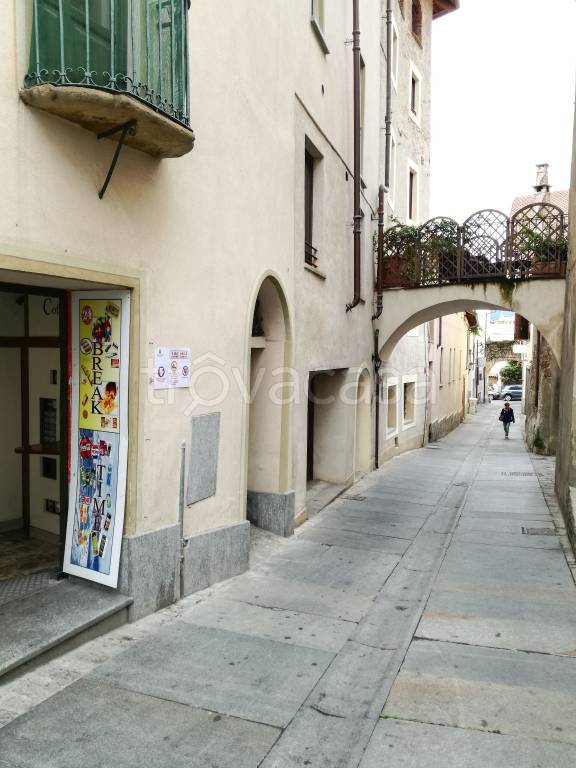 negozio in affitto a Giaveno