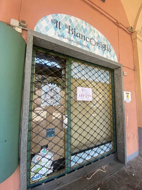 negozio in affitto a Giaveno