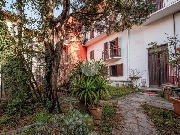casa indipendente in affitto a Giaveno