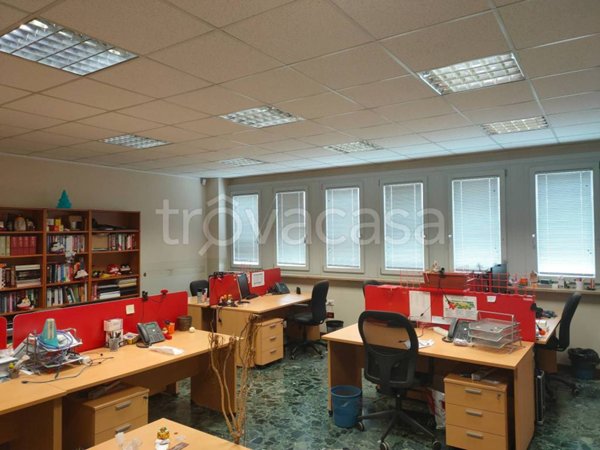 ufficio in affitto a Grugliasco in zona Gerbido