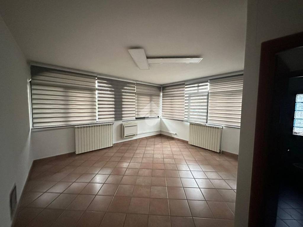 ufficio in affitto a Grugliasco