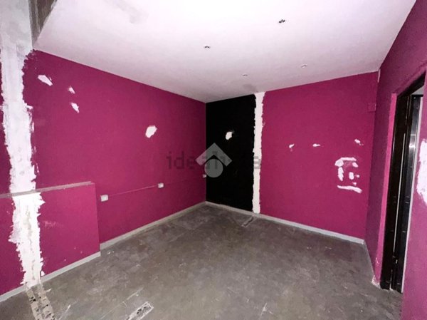 negozio in affitto a Grugliasco