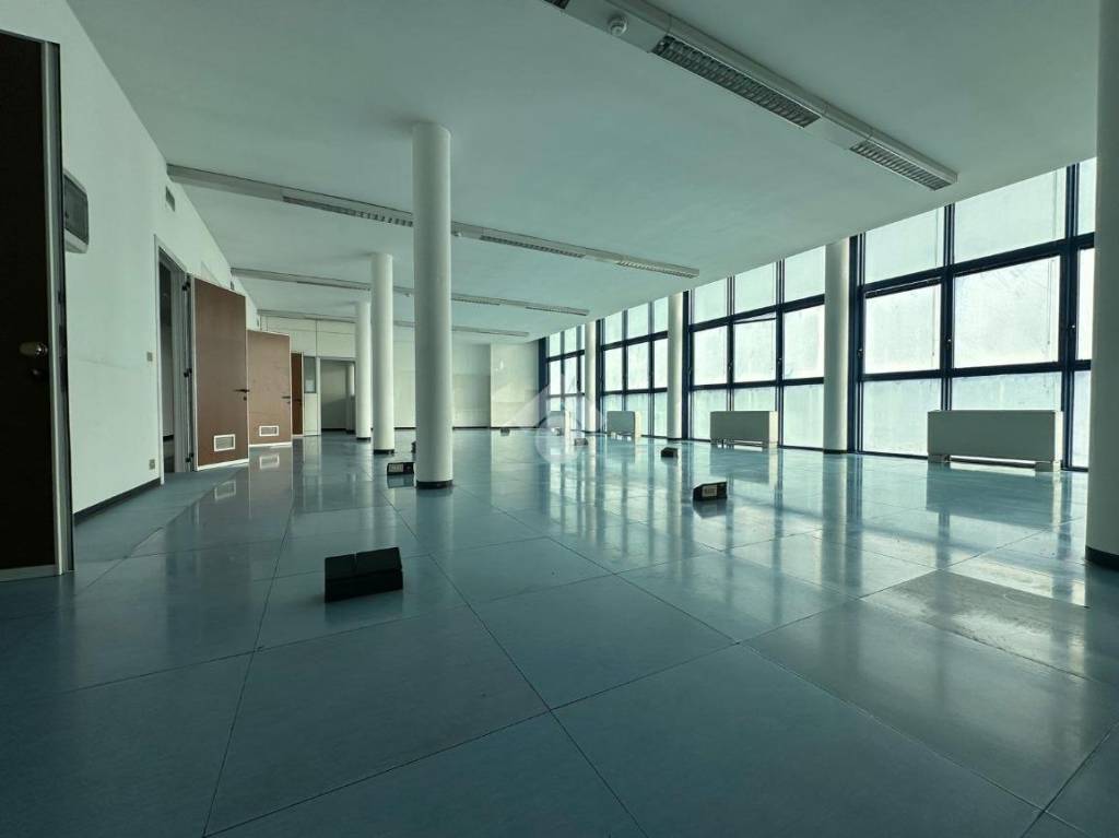 ufficio in affitto a Grugliasco