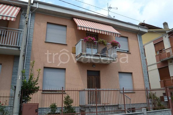 appartamento in affitto a Grugliasco