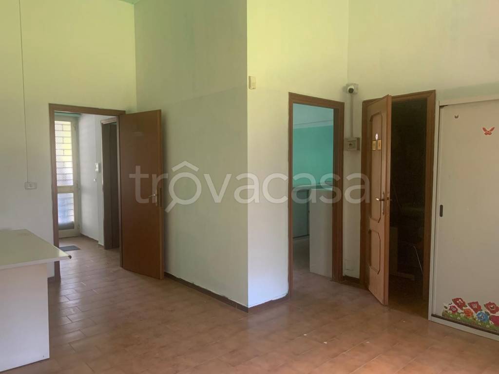 ufficio in affitto a Grugliasco in zona Gerbido