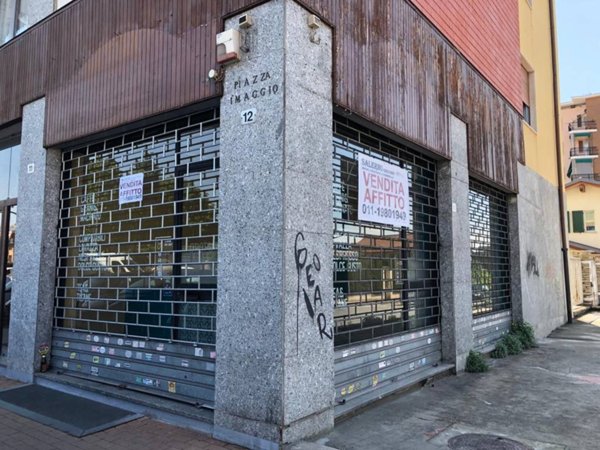 negozio in affitto a Grugliasco