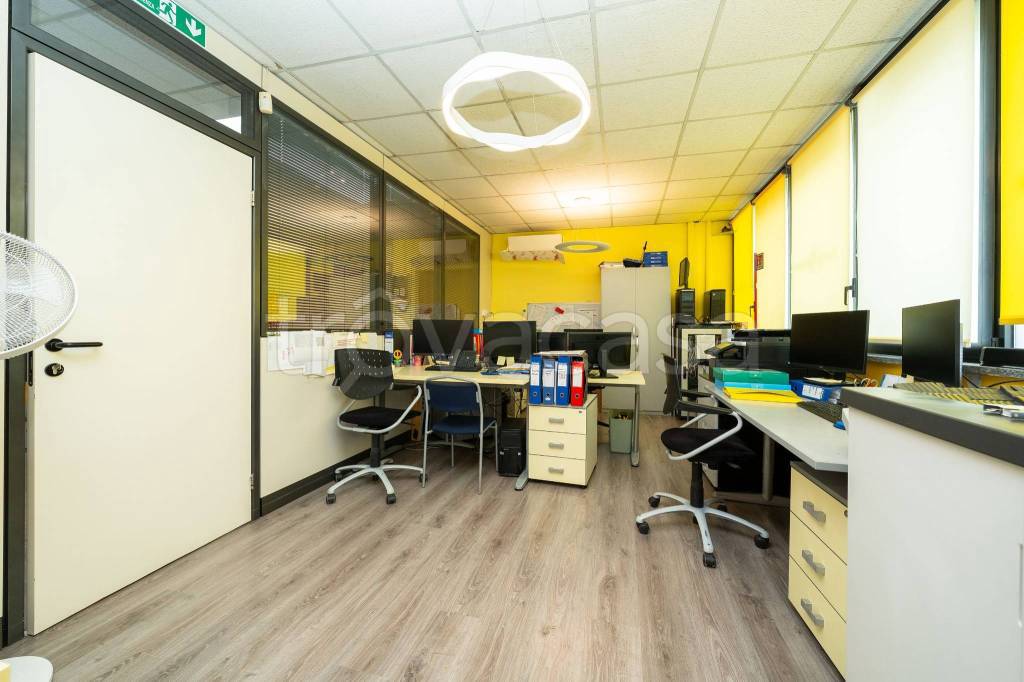 ufficio in affitto a Grugliasco